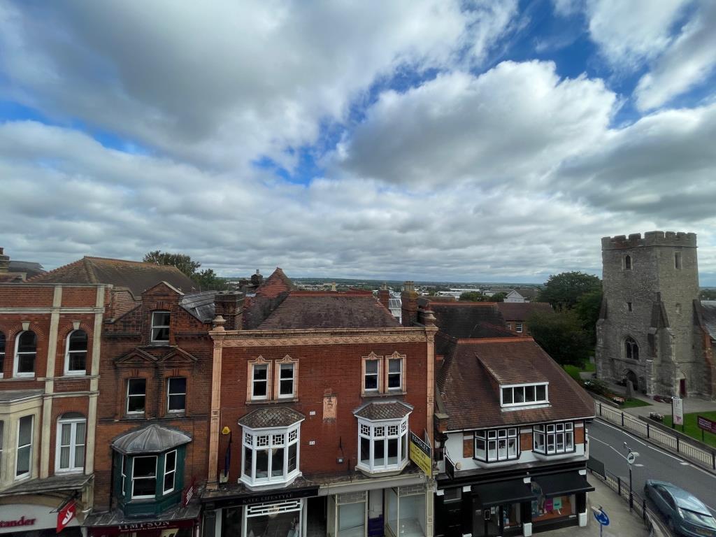 Lot: 90 - VACANT TOP FLOOR FLAT WITH VIEWS OVER SURROUNDING AREA - View from Living Room Window
